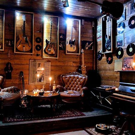 Pirola Music Ranch Guest House B&B Романо-ди-Ломбардия Экстерьер фото